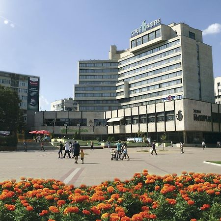 保加利亚酒店 多布里奇 外观 照片
